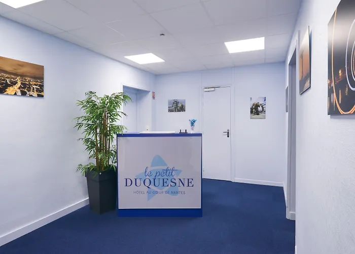 Le Petit Duquesne